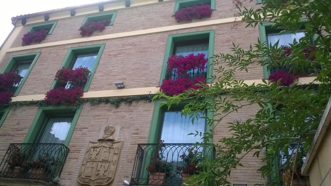 Hotel Duques De Najera Exterior photo